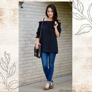 Black Off-the-shoulder Top Size Small NWT